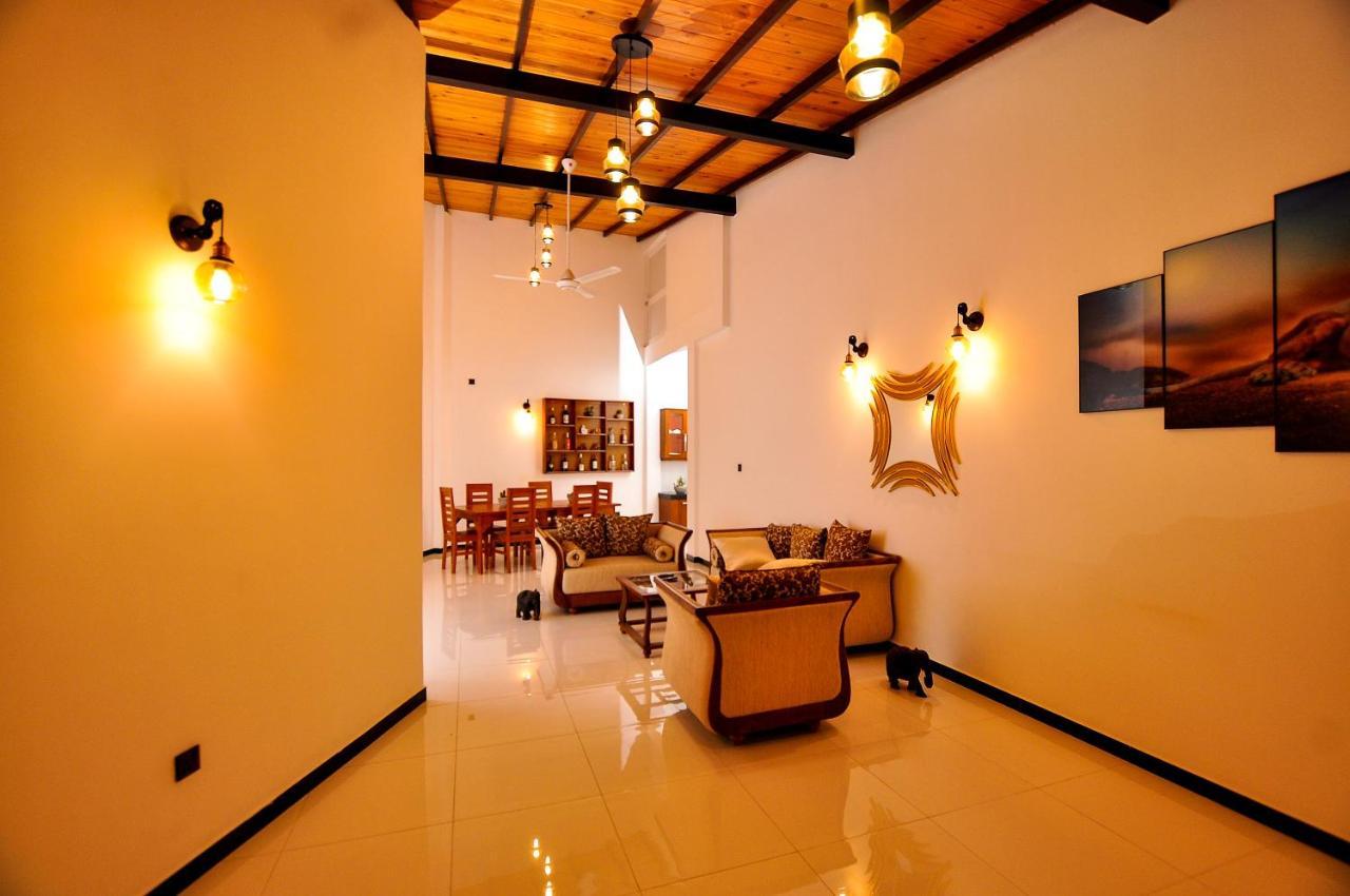 Sachinro Hotel Mirissa Exteriér fotografie